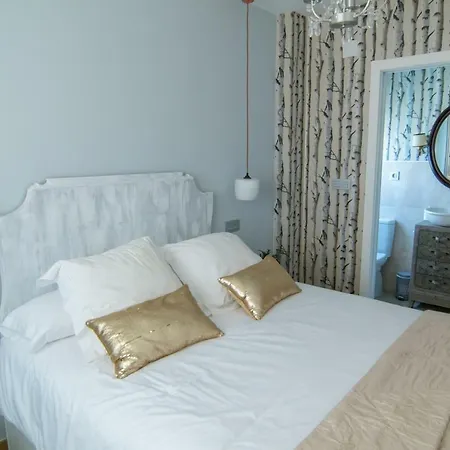 El Jardin De Manuela * Santibanez del Val