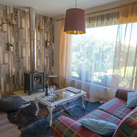 El Jardin De Manuela Santibanez del Val